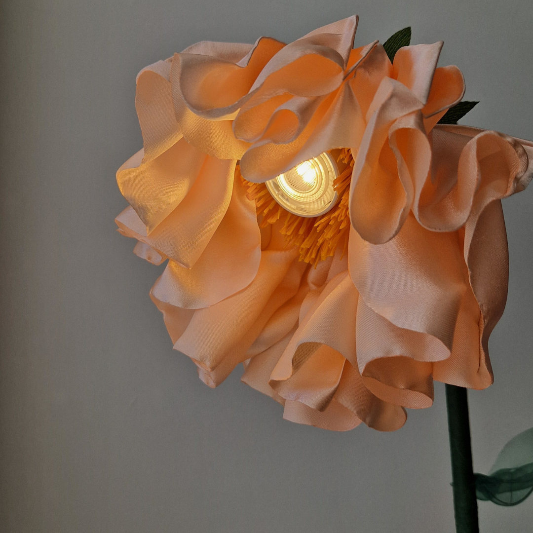 Skrivebordslampe i silke
